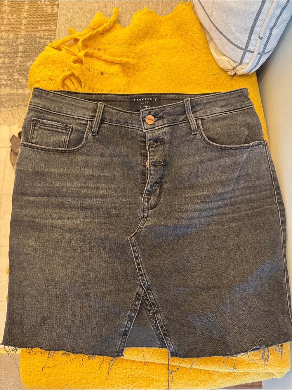 Sanctuary Black High-Rise Button-Front Denim Skirt